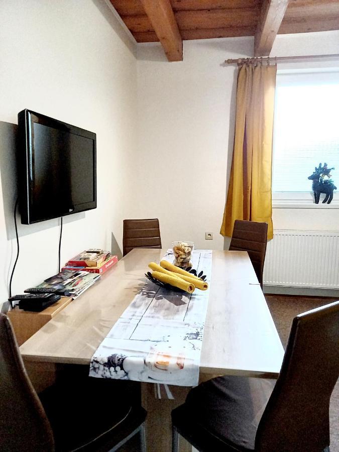 Apartman Erika - Bešeňová Exterior foto